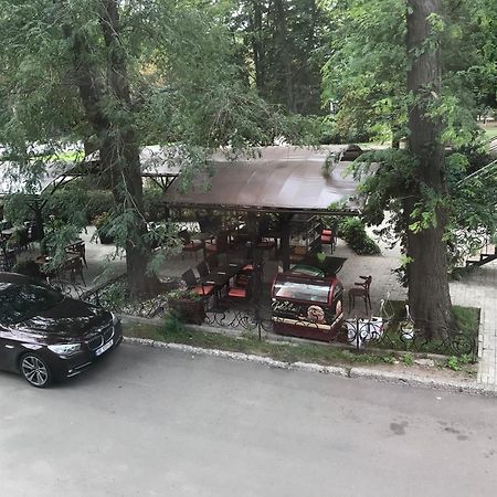 Apartment On Nauki Avenue 102 Dnipro Ngoại thất bức ảnh