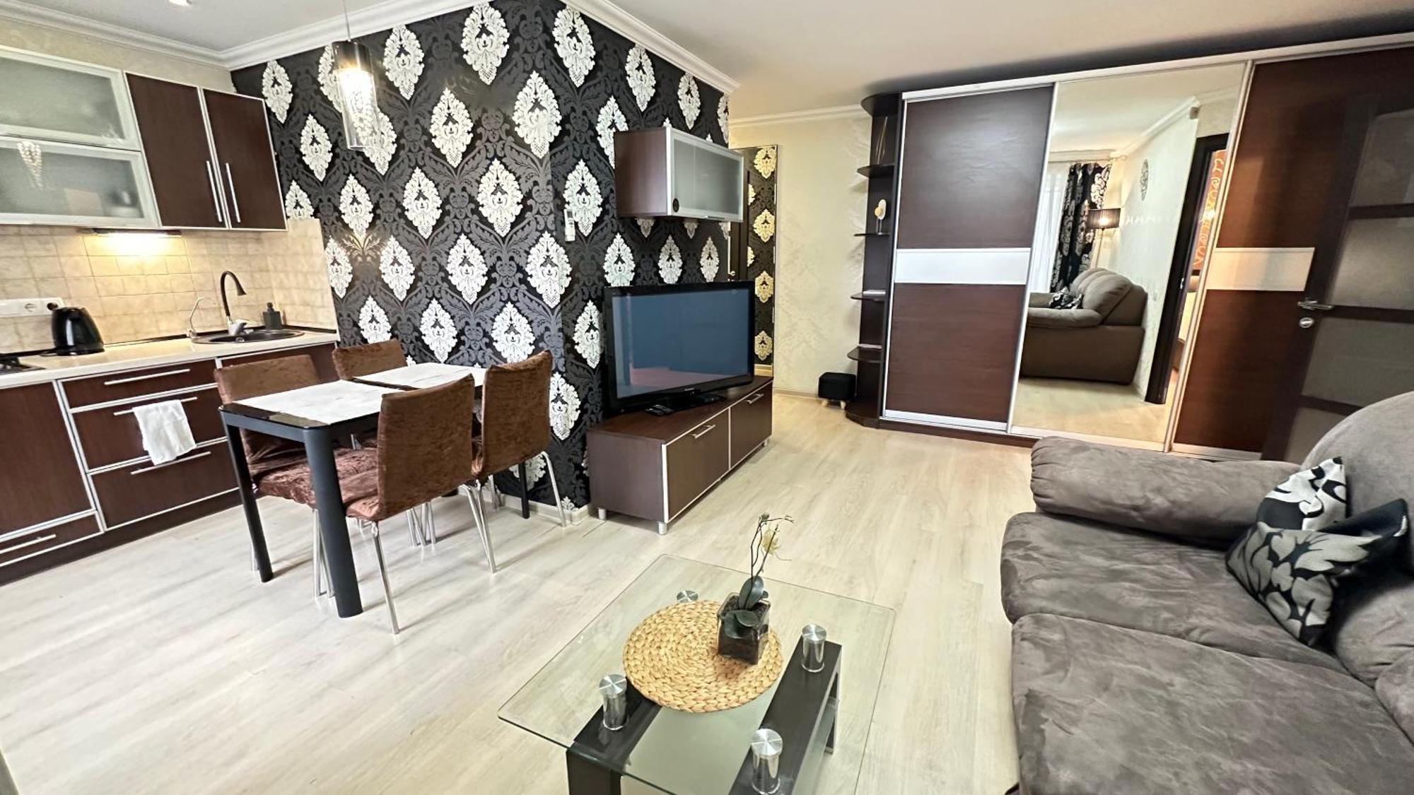 Apartment On Nauki Avenue 102 Dnipro Ngoại thất bức ảnh