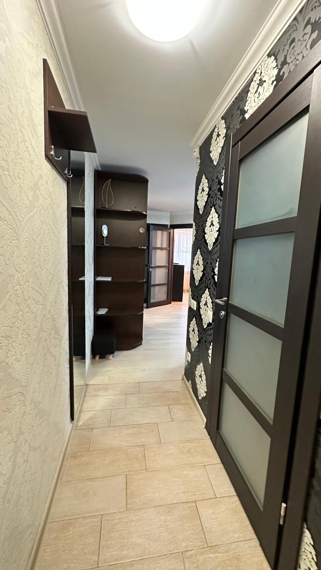 Apartment On Nauki Avenue 102 Dnipro Ngoại thất bức ảnh