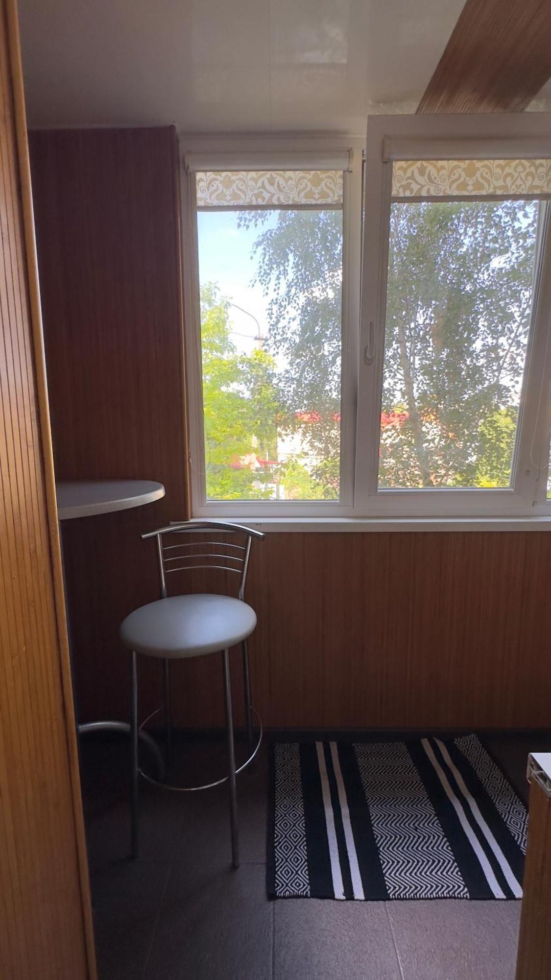 Apartment On Nauki Avenue 102 Dnipro Ngoại thất bức ảnh